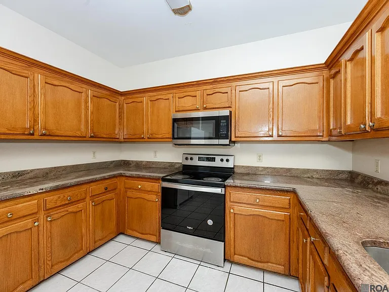 9540 Lindale Ave #A — Photo 6