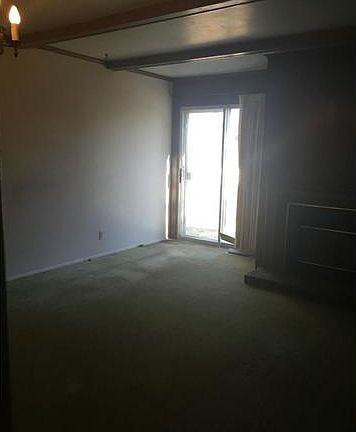 5th image of 5424 Stonehurst Dr