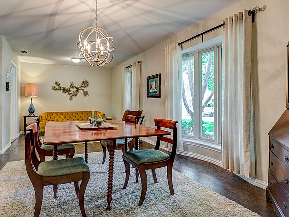5th image of 2716 S Hillbrier Cir