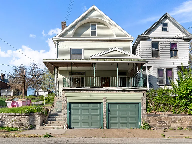 415 Mills Ave — Photo 25