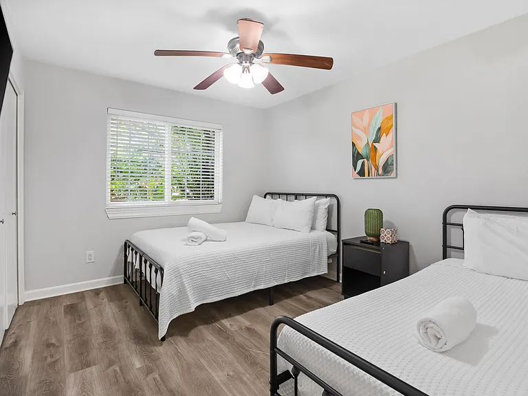2025 Japonica Ln — Photo 13
