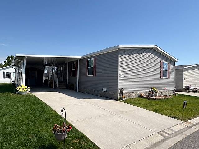 1st image of 37771 Wolcott Ln