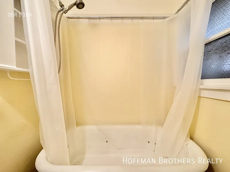1032 Albany St #14 — Photo 6
