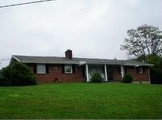 112 Ridgedale Dr, Bristol, TN 37620