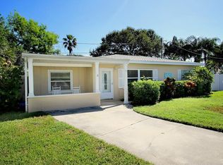 39 160th Ct, Redington Beach, FL 33708