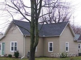 308 Broadway St, Sweetser, IN 46987
