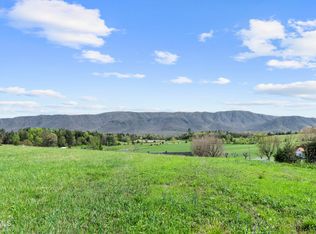3 Red Hill Rd, Greeneville, TN 37743