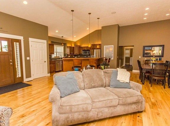4th image of 1579 Eb Creek Dr Unit 9