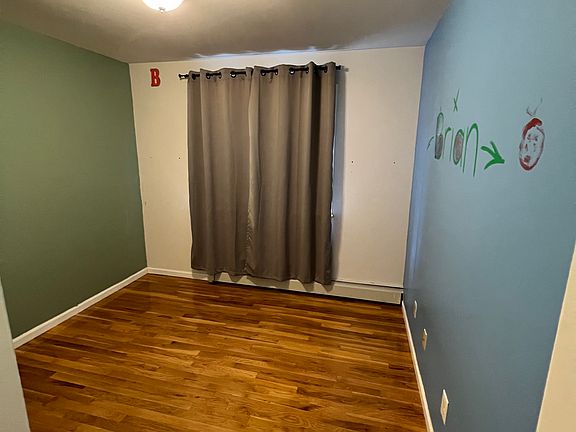 4th image of 4360 160th St Floor 1