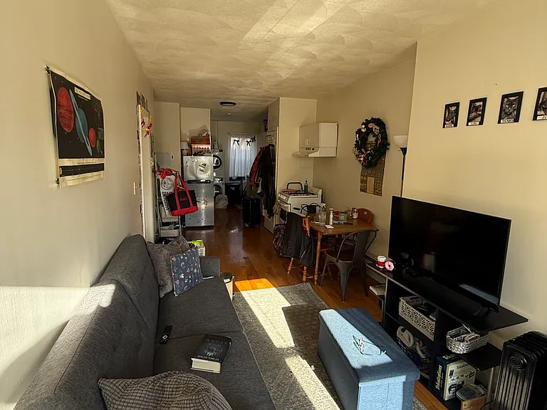 37 Cooper St #3A — Photo 2