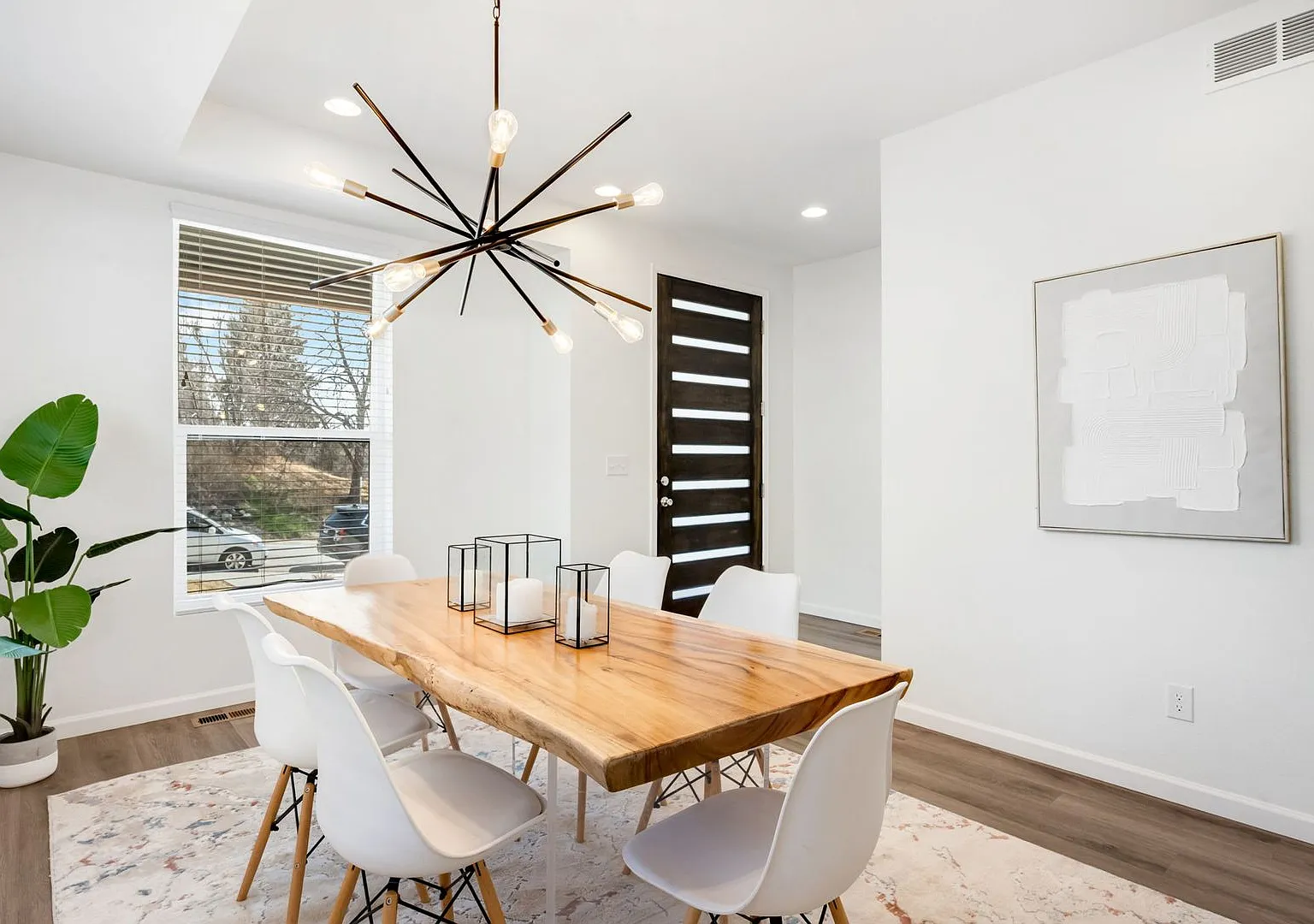 Spacious 5-Bedroom Duplex in Denver Near Sloan's Lake — Photo 4