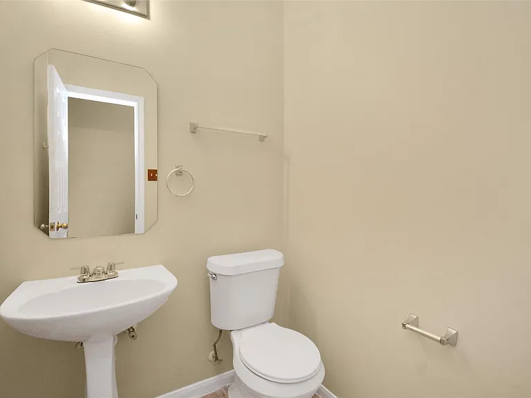 4123 Valedon Ln — Photo 19