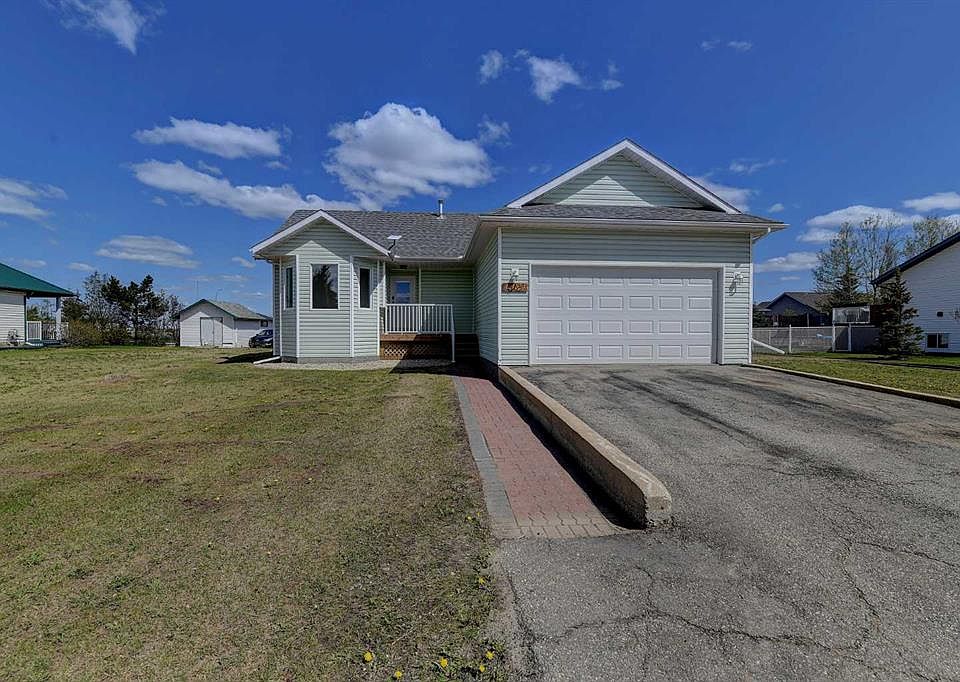 1st image of 10108 S 106th St
