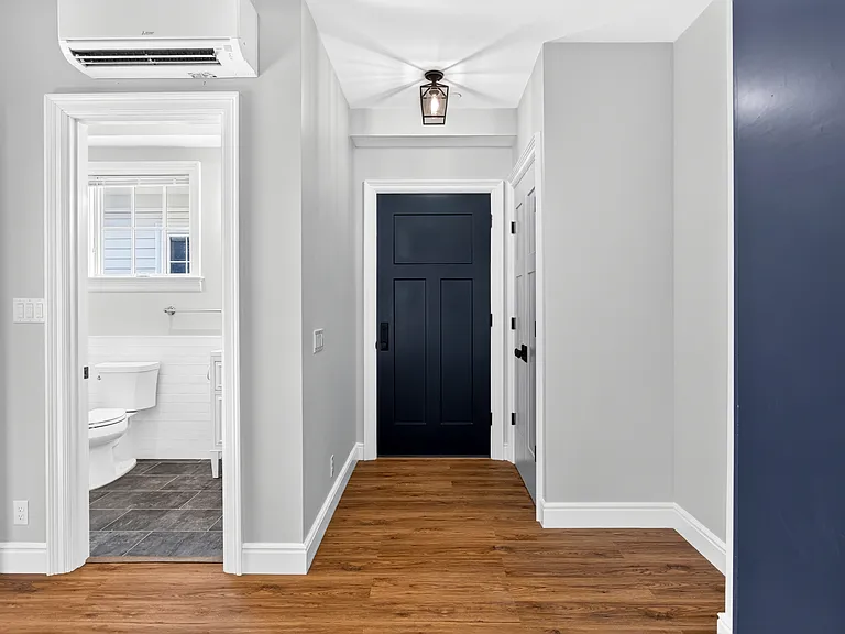 Entry Foyer