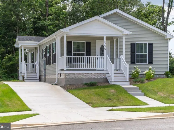 1355 Connecticut Ave, Hagerstown, MD 21740