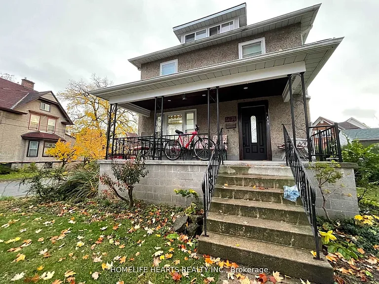 4674 Eastwood Cres — Photo 5