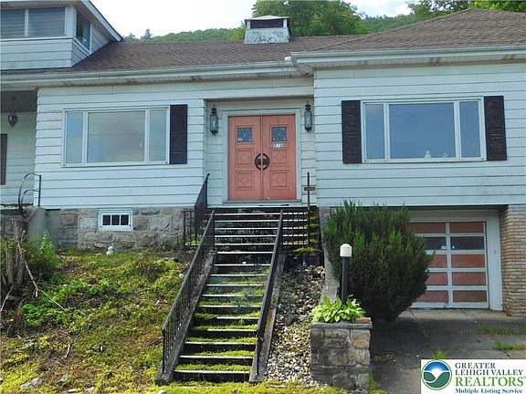 3rd image of 571 E Center St