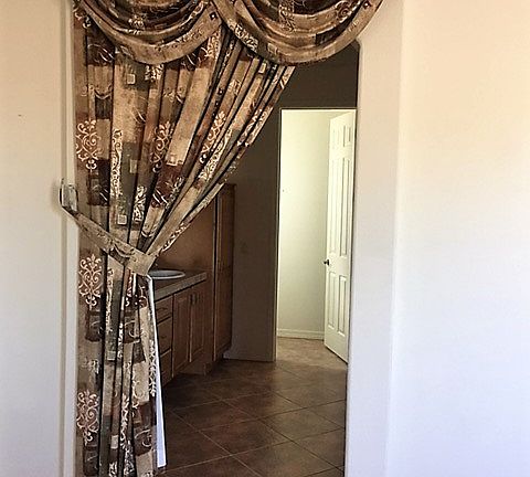 5th image of 913 Waterford Dr