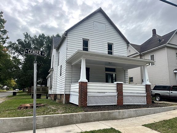 2nd image of 722 N Center St