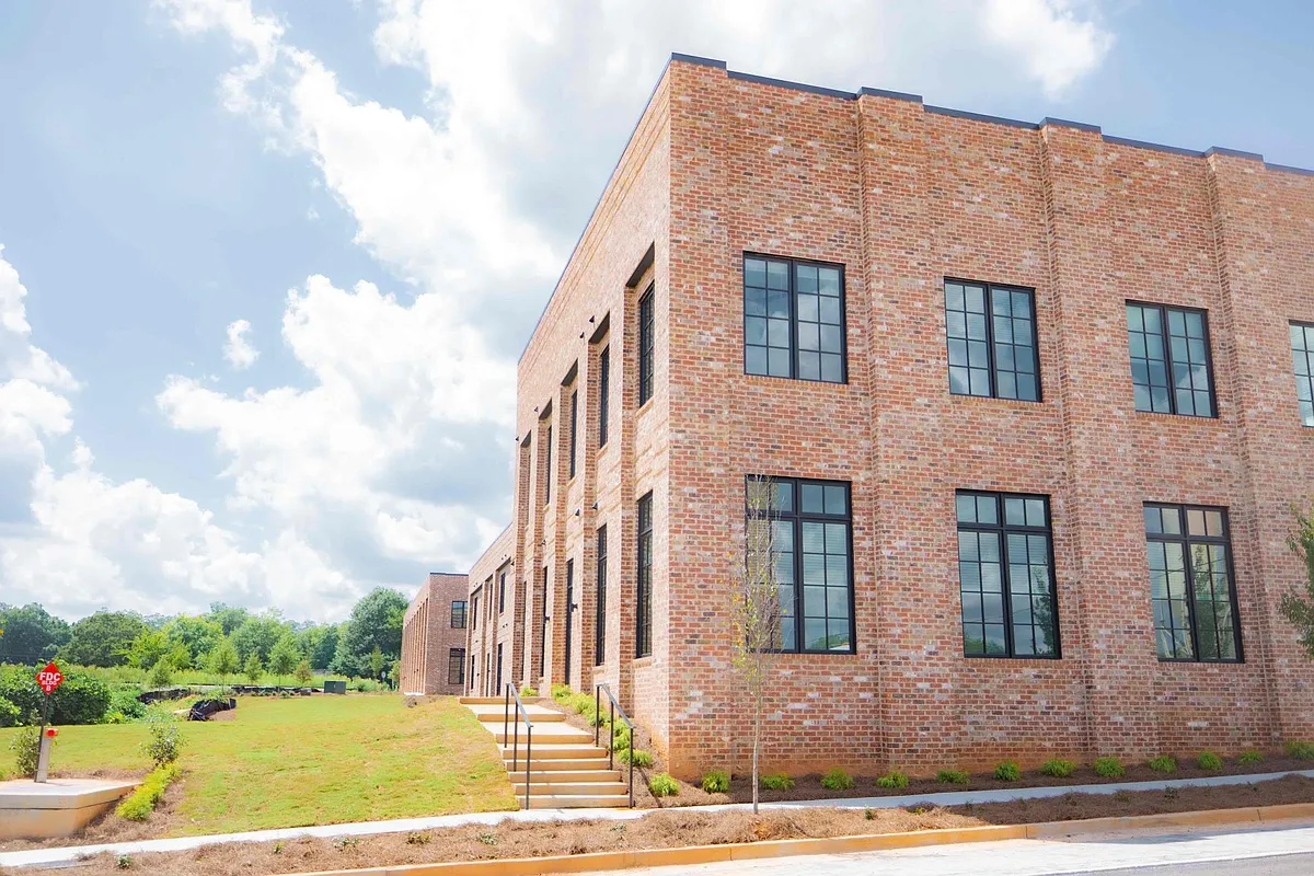 Building Photo - The Mill District