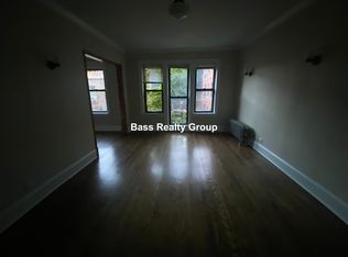 1364 E 52nd St #2, Chicago, IL 60615