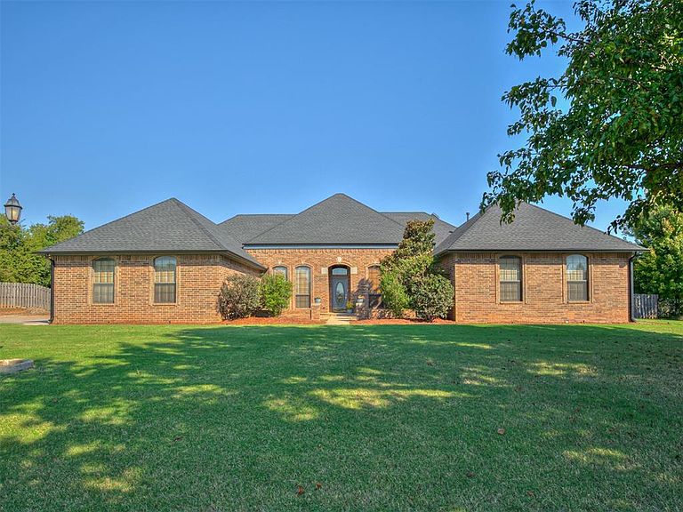Listing photo 5