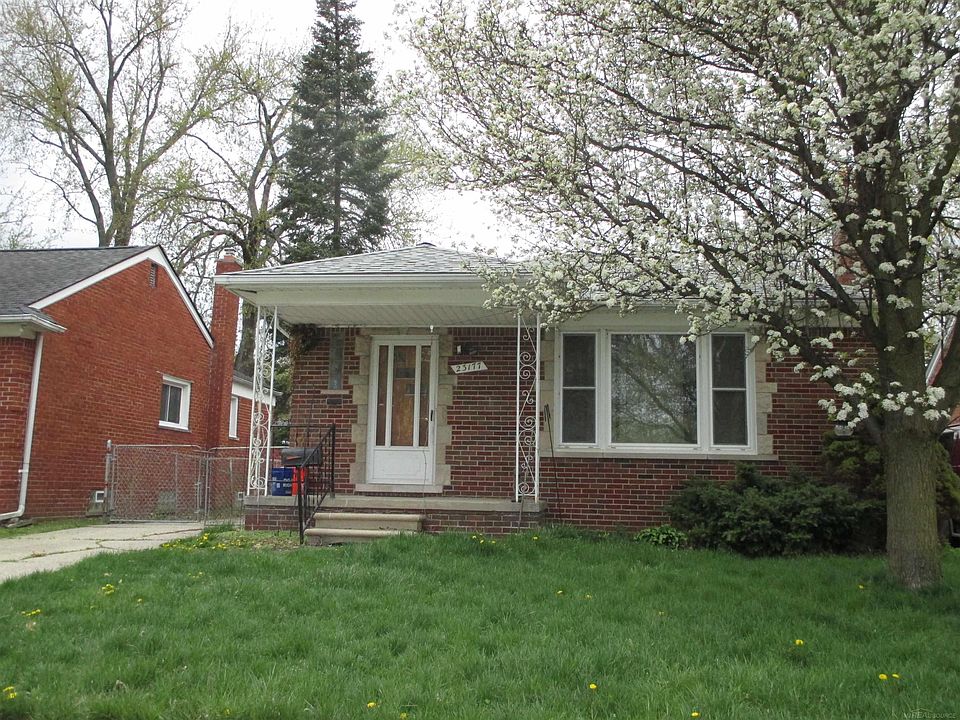 1st image of 23177 Oakwood Ave