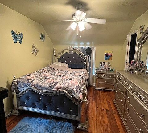 4th image of 4326 W 131st St