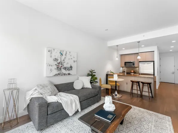 148 1st Street image 14 of 204