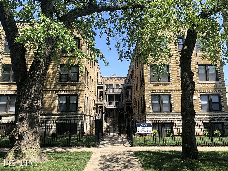 1st image of 4815 N Christiana Ave APT 3W