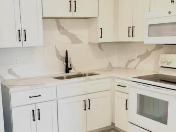 260 NW 19th St APT 27, Boca Raton, FL 33432