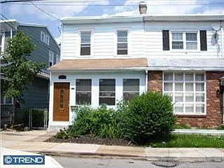 2nd image of 305 Edmonds Ave
