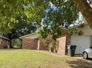 2601 Ruth St, Muskogee, OK 74403