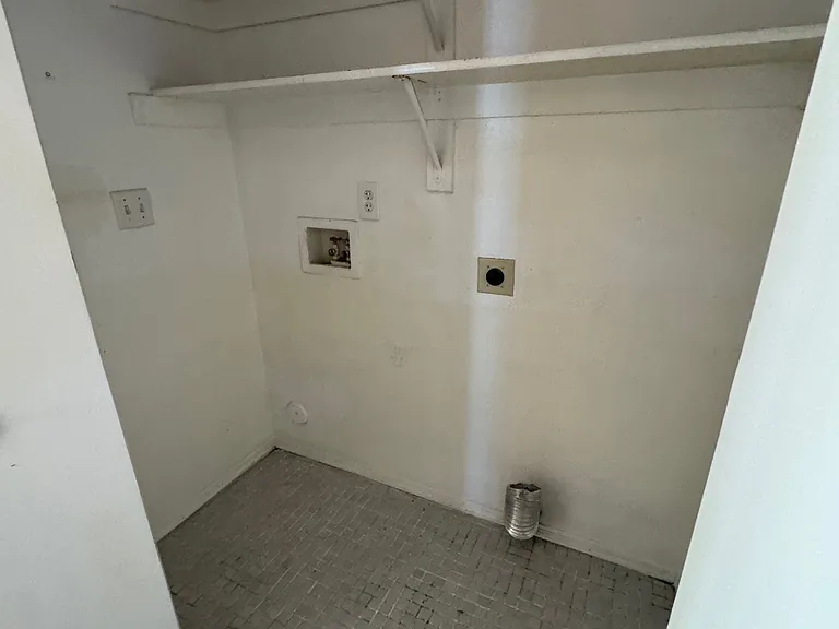 1107 W Piute Ave — Photo 10