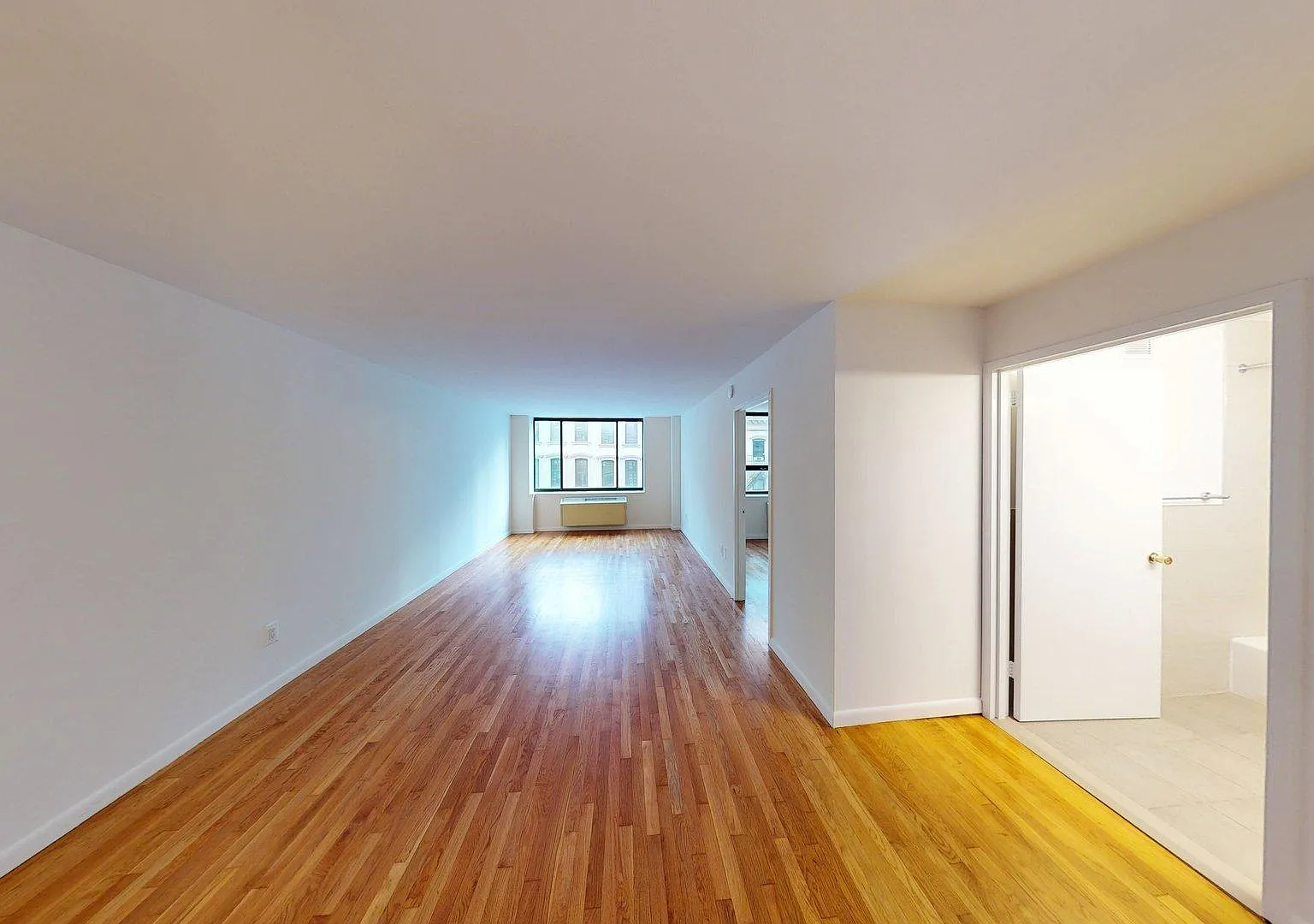 121 Reade Street — Photo 1