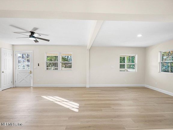 5th image of 3091 GERONA Drive W