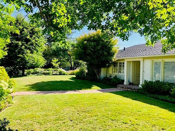 4th image of 1801 Oakdell Dr