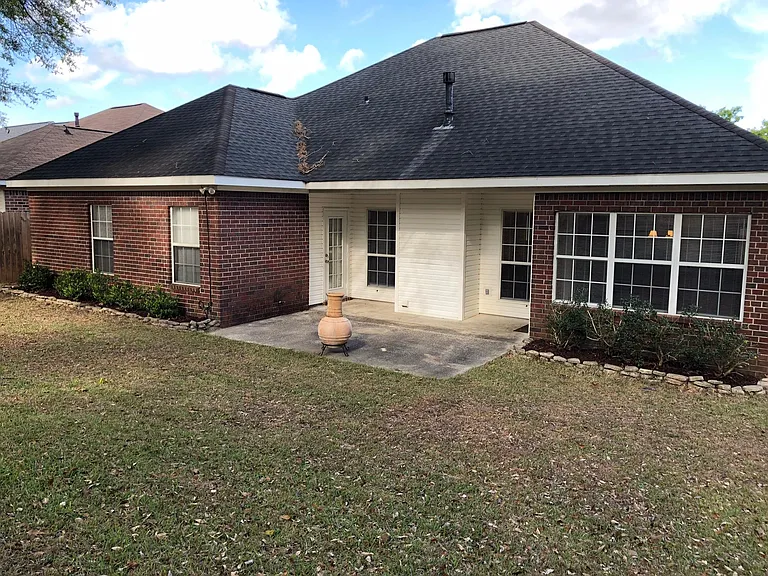 1250 Windmill Pl W — Photo 19