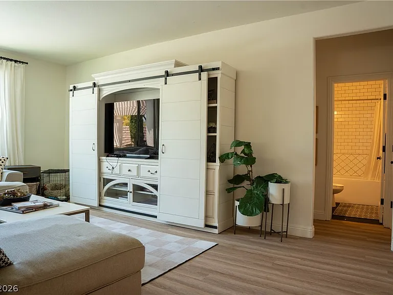520 Hunter Flat St — Photo 13