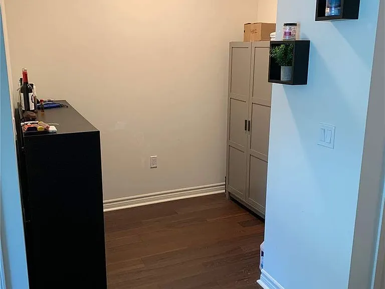39 Annie Craig Dr #412 — Photo 11