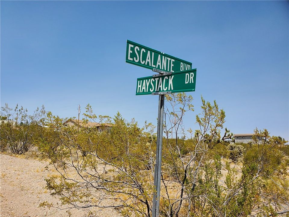 1st image of 395 E Haystack Drive