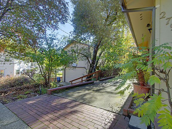 4th image of 2792 Sleepy Hollow Ct