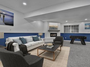 7925 Henry Ln, Lino Lakes, MN 55014