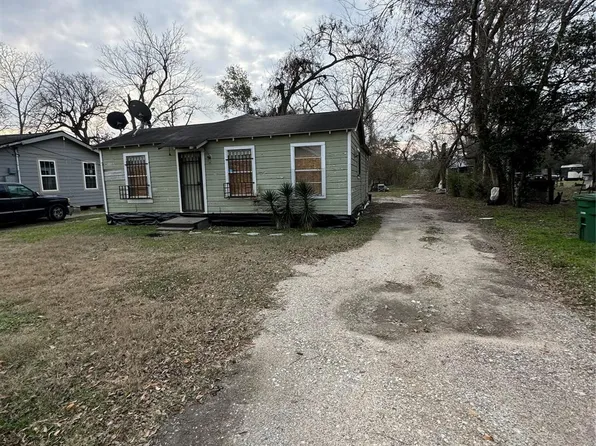 4710 Antha St, Houston, TX 77016