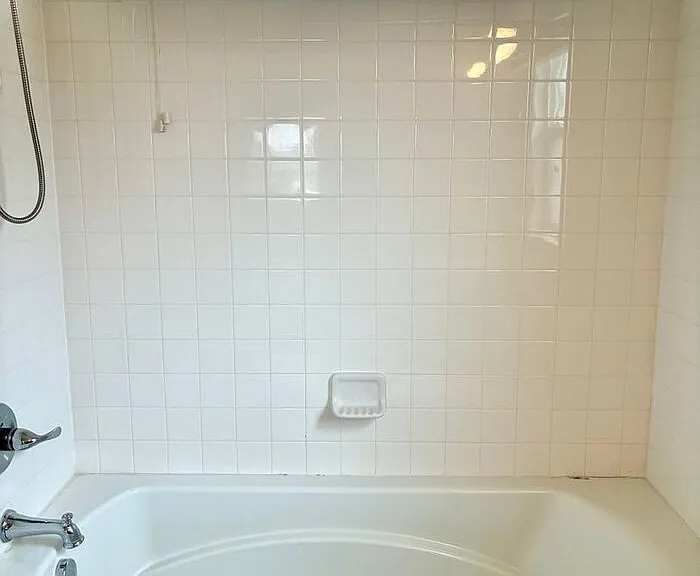 831 Lakebrook Ct — Photo 25