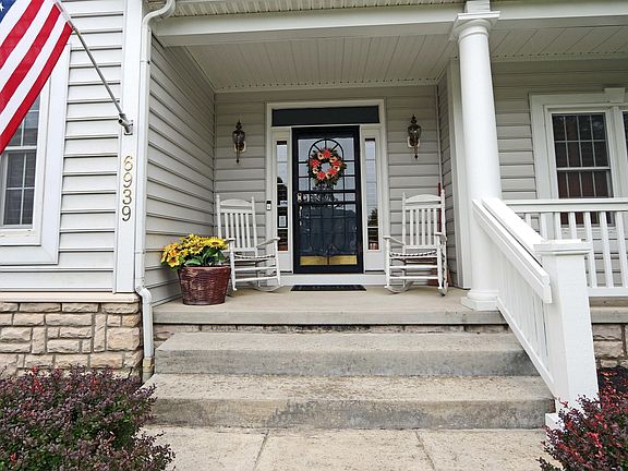 2nd image of 6939 Joysmith Cir