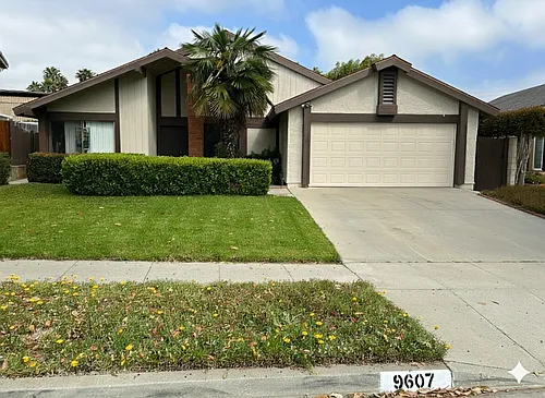 9607 Oneida St Photo 1