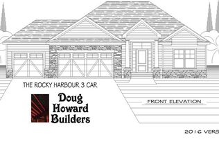 1544 Blackhawk Dr, Waterville, OH 43566
