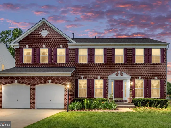 2 Alex Ct, Fredericksburg, VA 22406