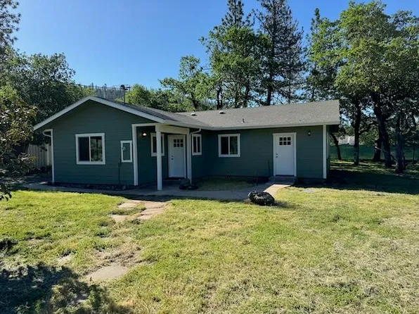 1795 Laurel Rd, Cave Junction, OR 97523
